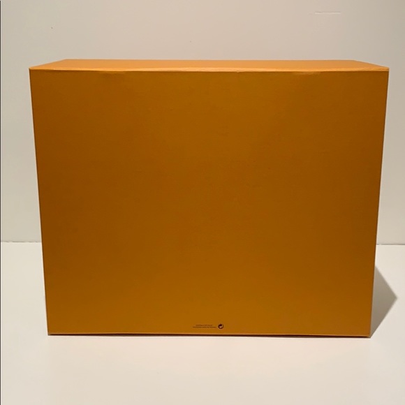 Authentic Extra Large Louis Vuitton Gift Box - Picture 11 of 14